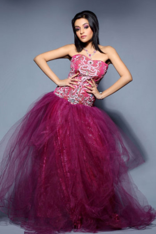 keya seth exclusive gown